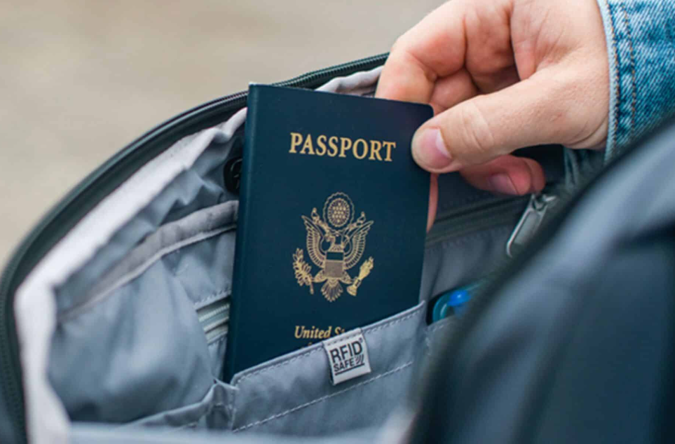 10 Air Travel Safety Tips You Should Always Follow